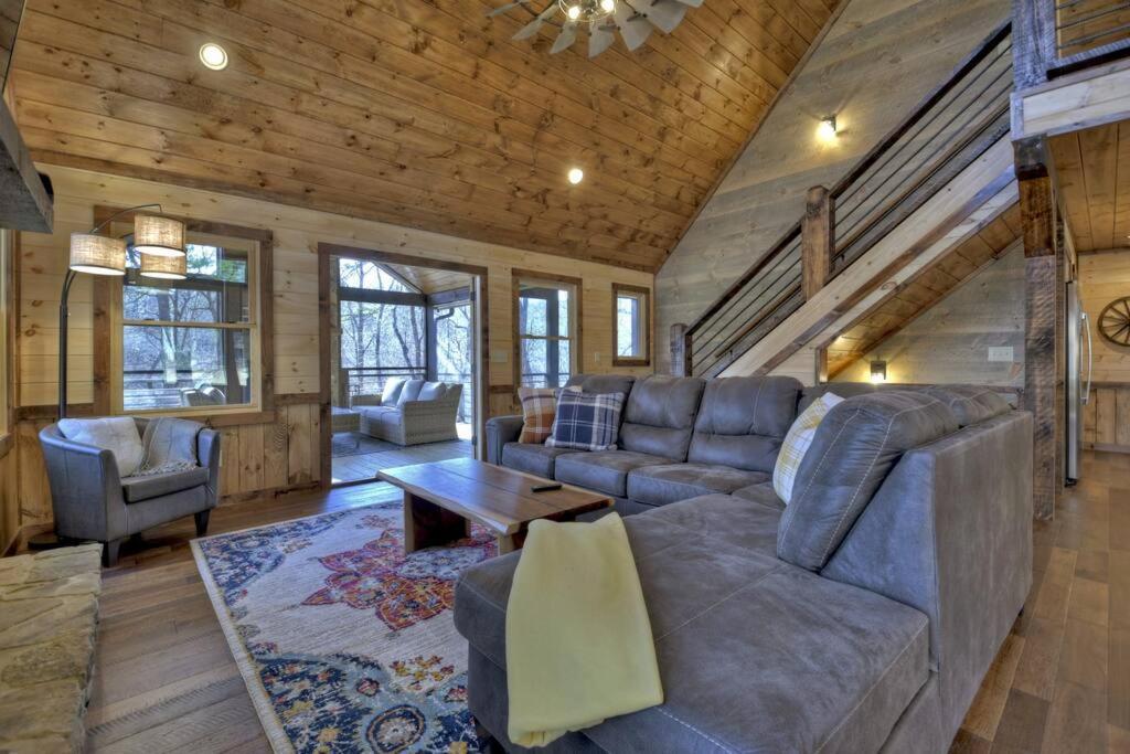 Rosewood Retreat - Hot Tub Fire Pit Pool Table Villa Blue Ridge Luaran gambar
