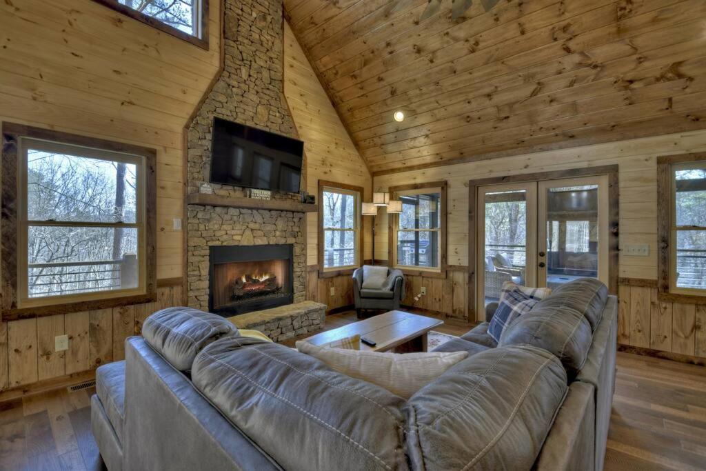 Rosewood Retreat - Hot Tub Fire Pit Pool Table Villa Blue Ridge Luaran gambar