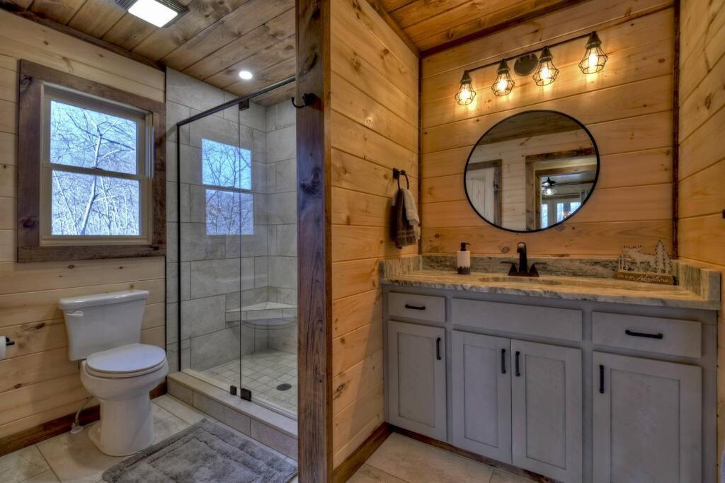 Rosewood Retreat - Hot Tub Fire Pit Pool Table Villa Blue Ridge Luaran gambar